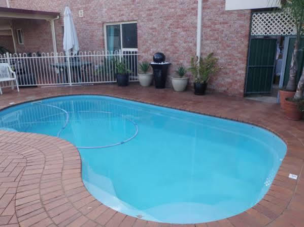 Endeavour Court Motor Inn Dubbo Extérieur photo